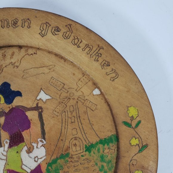 Wooden Dutch German Handmade Plate 9 3/4 in across - Picture 5 of 7